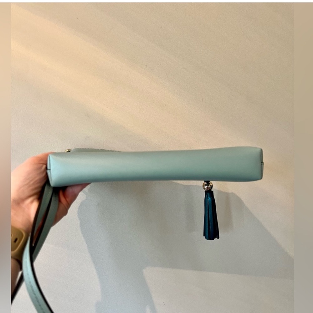 Like New Kate Spade Ivy Street Leather Crossbody - Fountain Blue - Picture 4 of 11